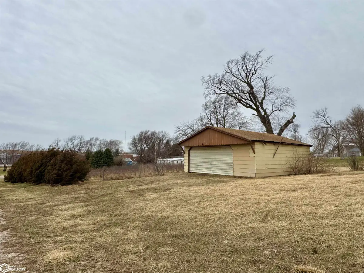 101 3rd, Gray, IA 50110 - #1