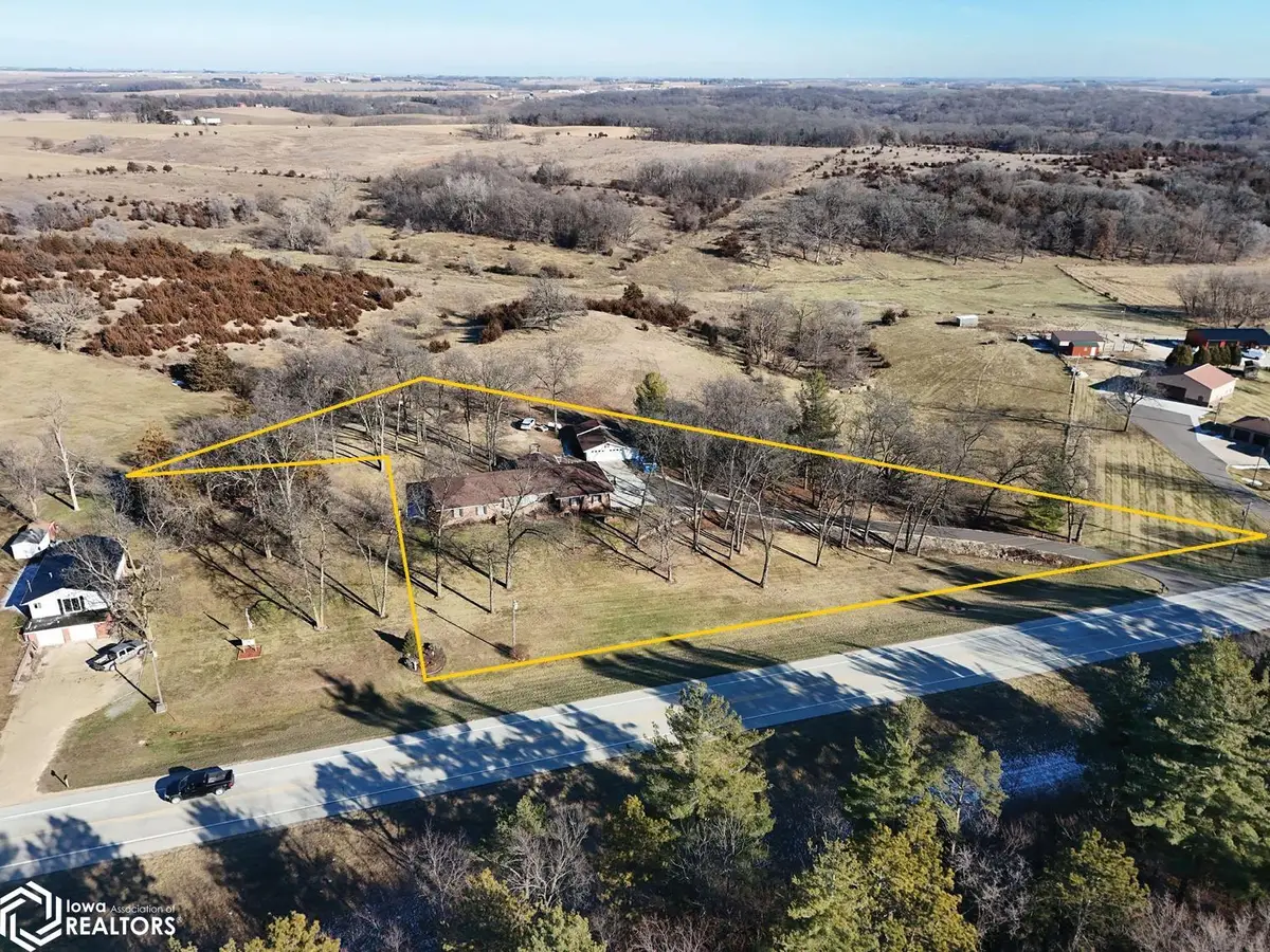 2290 Jefferson Rd., Manchester, IA 52057 - #1