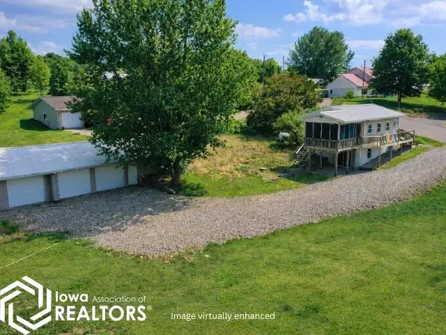 6043 N Lakeshore Drive, Brooklyn, IA 52211 - #1