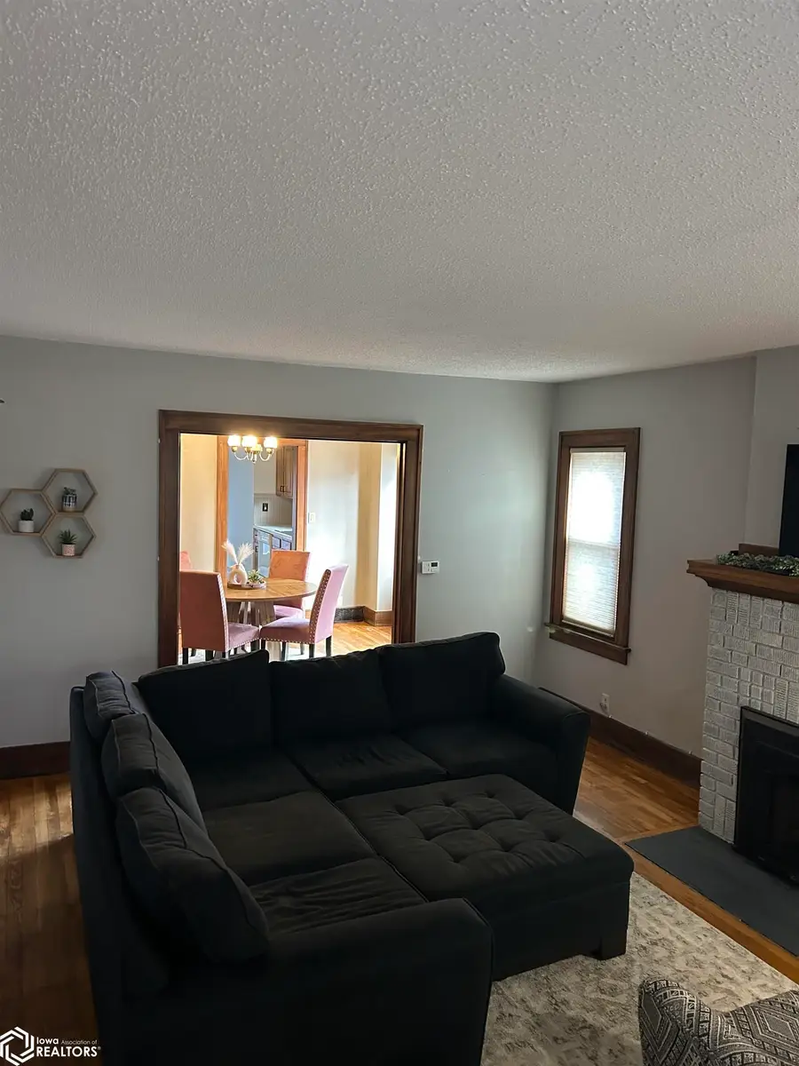 309 W State Street, Marshalltown, IA 50158 - #3