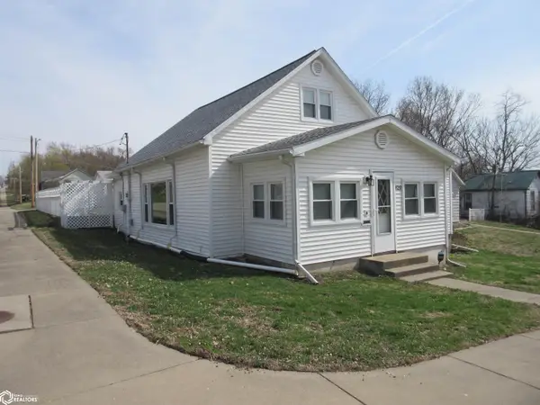 829 Carroll Street, Keokuk, IA 52632