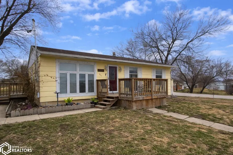 201 Spring Street, Chillicothe, IA 52548 - #2