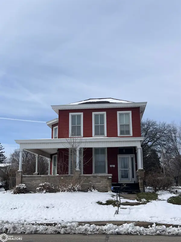 901 Summer Street, Burlington, IA 52601