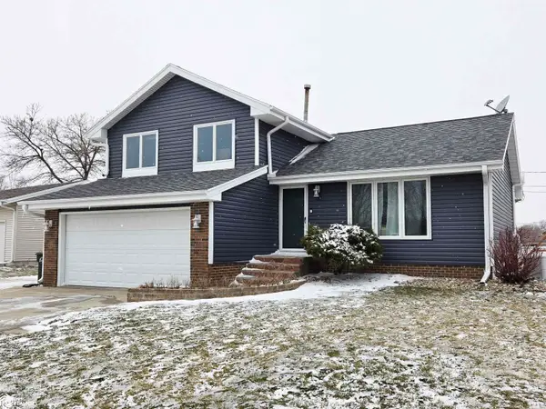 1908 N 30th Court, Fort Dodge, IA 50501