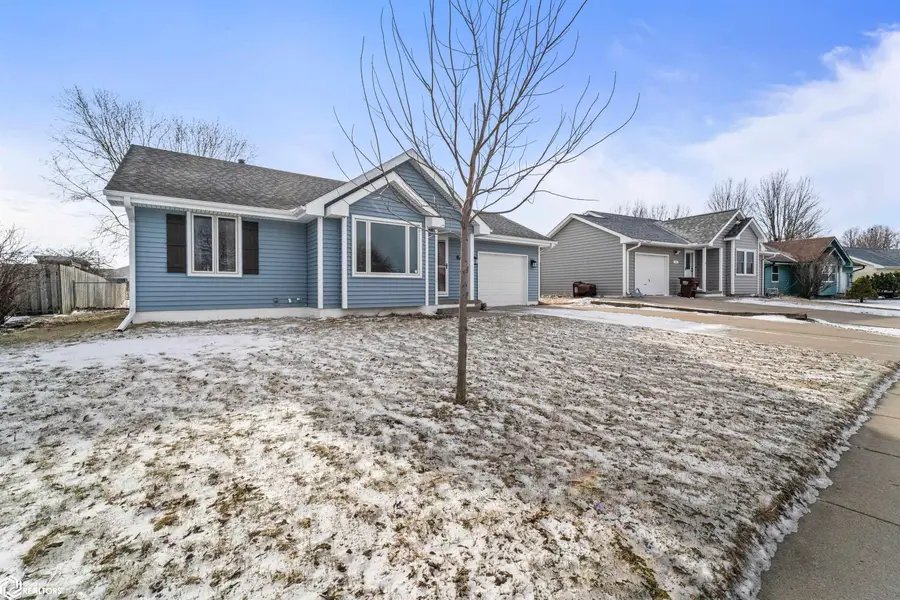 713 S 13th Street, Nevada, IA 50201 - #3