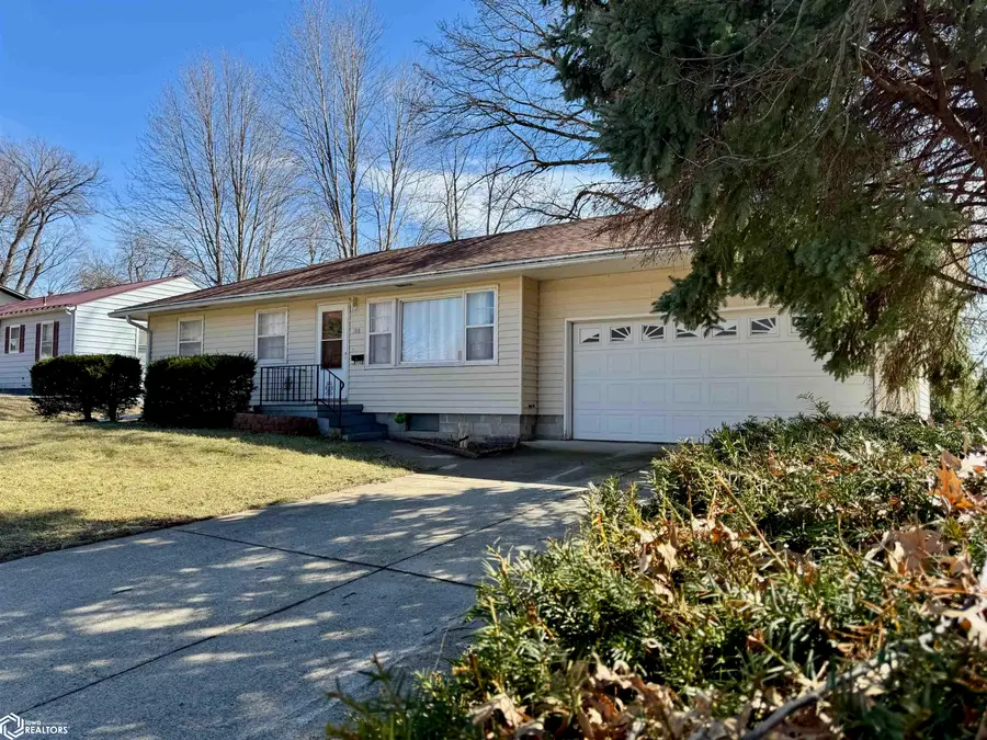 108 E Pioneer Avenue, Shenandoah, IA 51601 - #3