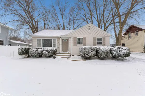 612 Central Avenue E, Clarion, IA 50525