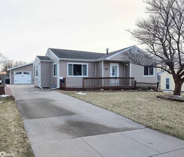 1605 Elder Drive, Marshalltown, IA 50158