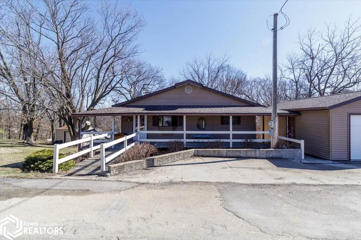 1275 Holiday Lane #1, Brooklyn, IA 52211 - #1