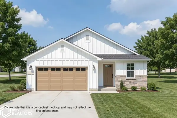 126 Dover Circle, New London, IA 52645