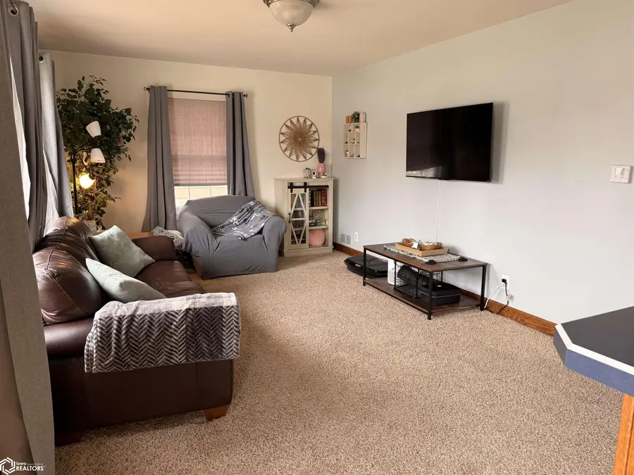 511 W 15th Street, Carroll, IA 51401 - #2