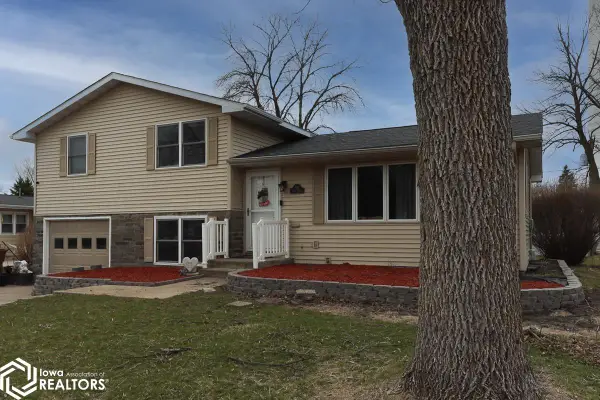 111 Austin Street, Rockwell City, IA 50579