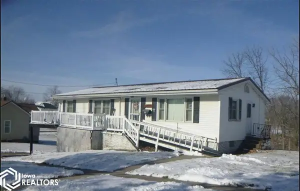 610 E Elm Street, Sigourney, IA 52591