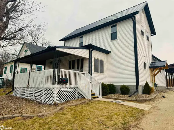 413 SW 3rd, Greenfield, IA 50849