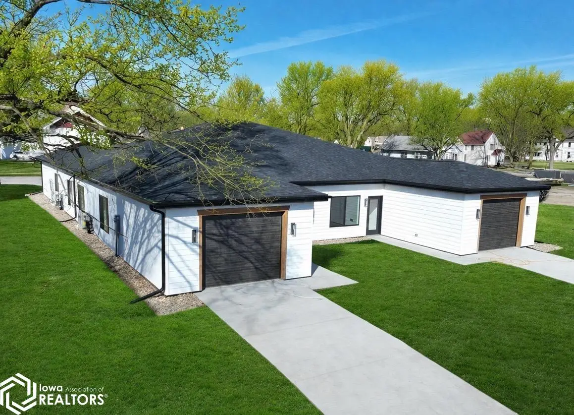 326 Fox Drive, Sac City, IA 50583 - #1