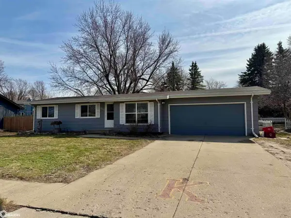 604 Granada Road, Carroll, IA 51401