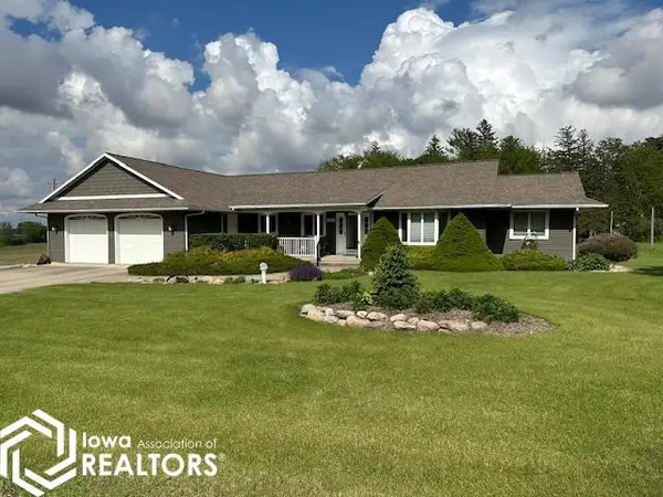 103 Prospect Drive, Ackley, IA 50601