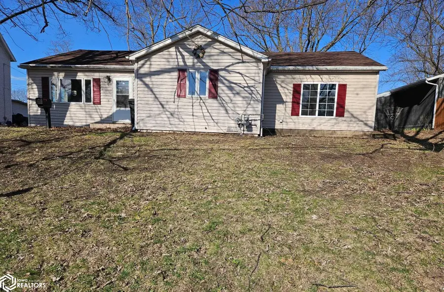 305 S Locust St., Mount Pleasant, IA 52641 - #2