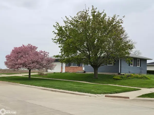 1904 Sunset Street, Grinnell, IA 50112