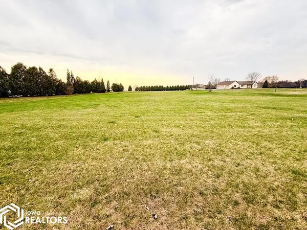 15048 Vista View, Burlington, IA 52601