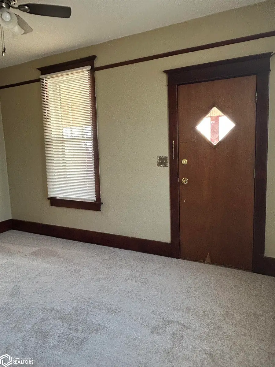 203 Maple St., Clemons, IA 50051 - #3