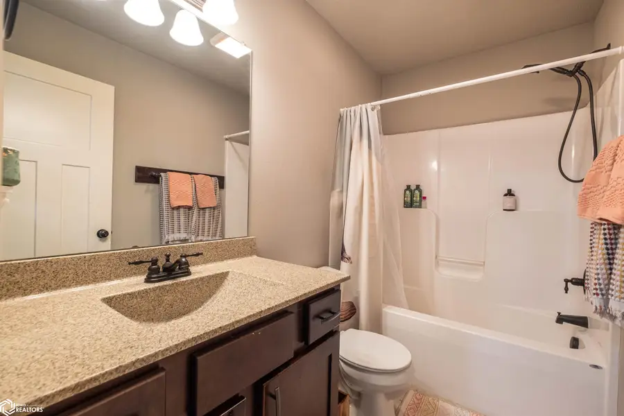 519 E 3rd Street, Huxley, IA 50124 - #3