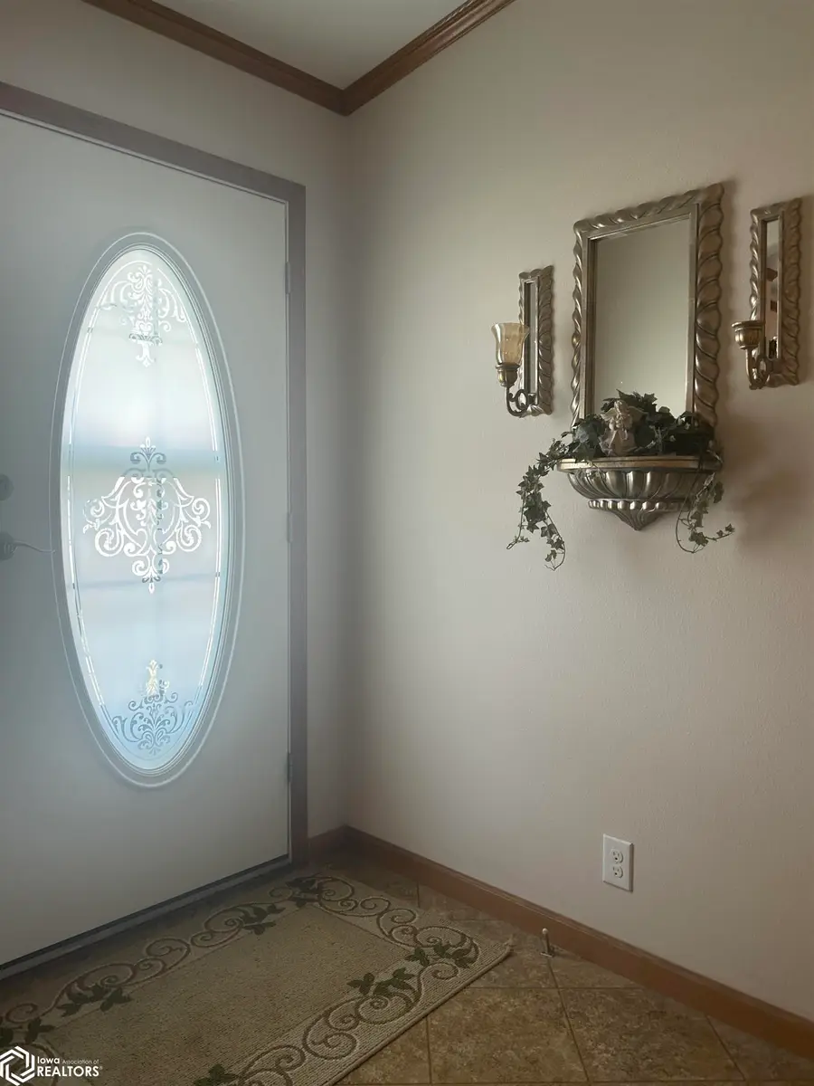 805 Elm Street, Allison, IA 50602 - #2