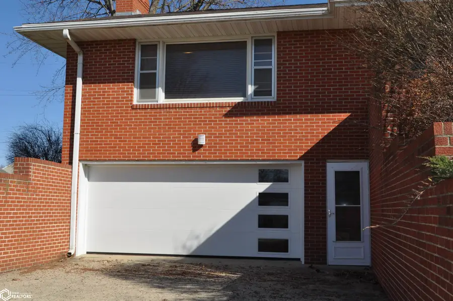 636 17th Street, Carroll, IA 51401 - #2