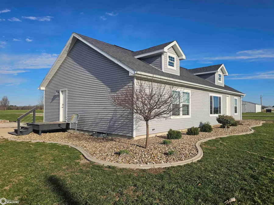 2825 New London Road, New London, IA 52645 - #3