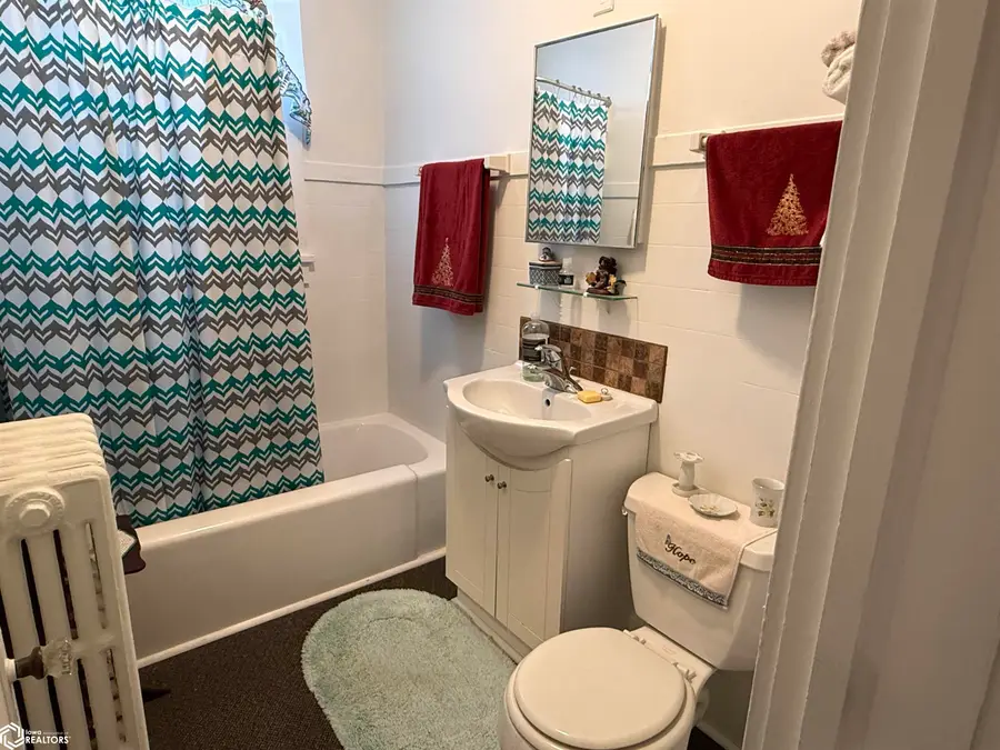 214 N Washington Street, Ottumwa, IA 52501 - #3