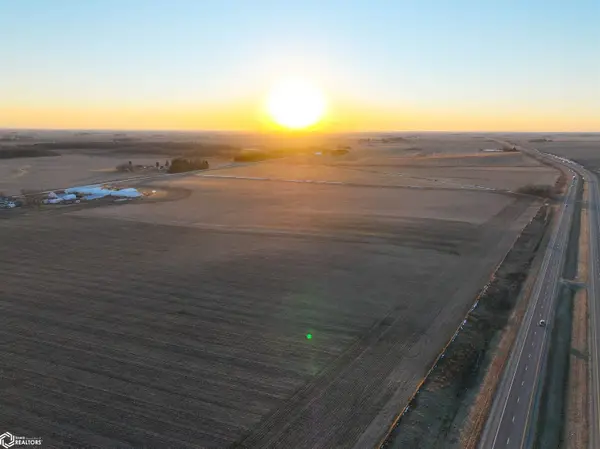 240th Street, Independence, IA 50644