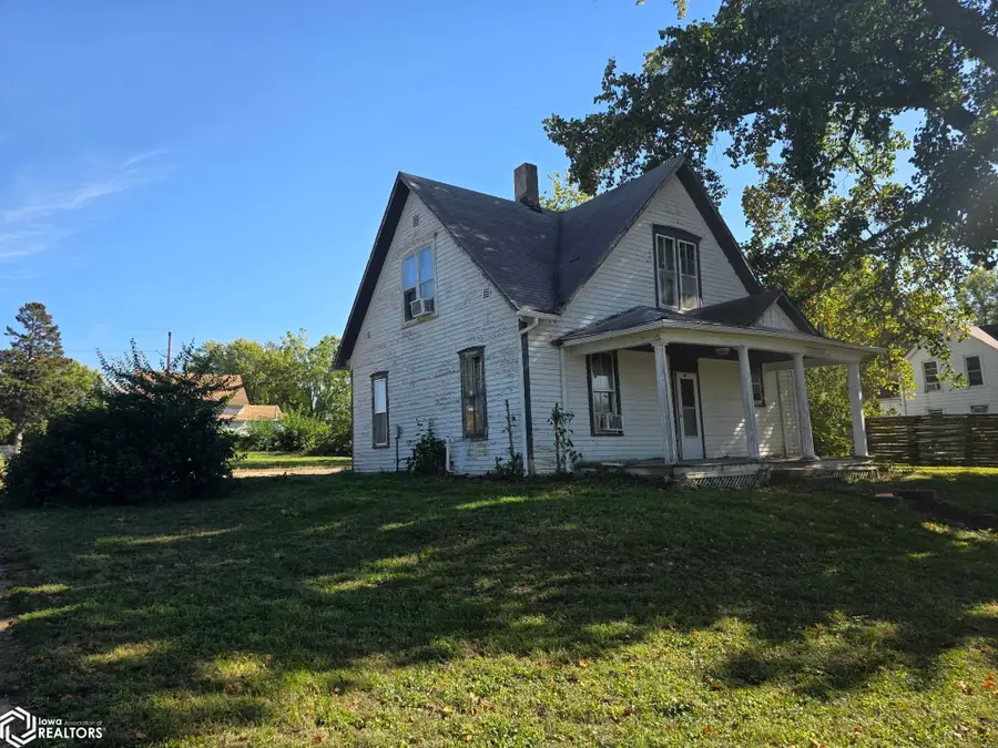 409 Davenport Street, Shelby, IA 51570 - #2