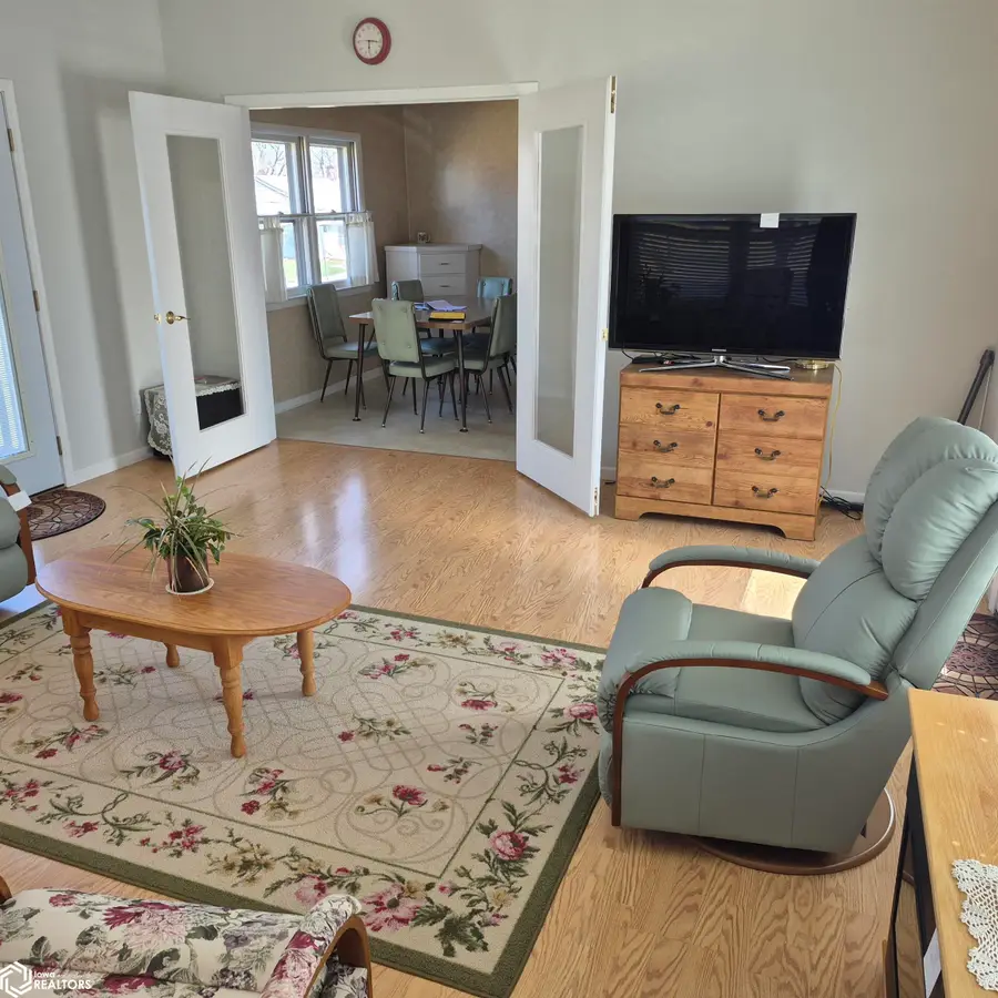 519 Wildwood, Ottumwa, IA 52501 - #3