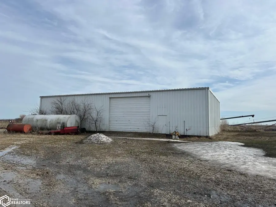 1674 240th, Eagle Grove, IA 50533 - #2