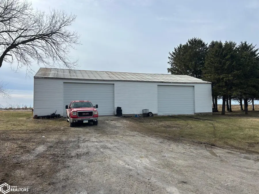 1674 240th, Eagle Grove, IA 50533 - #3