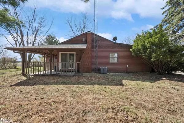 22785 Dmc Highway 79, Danville, IA 52623