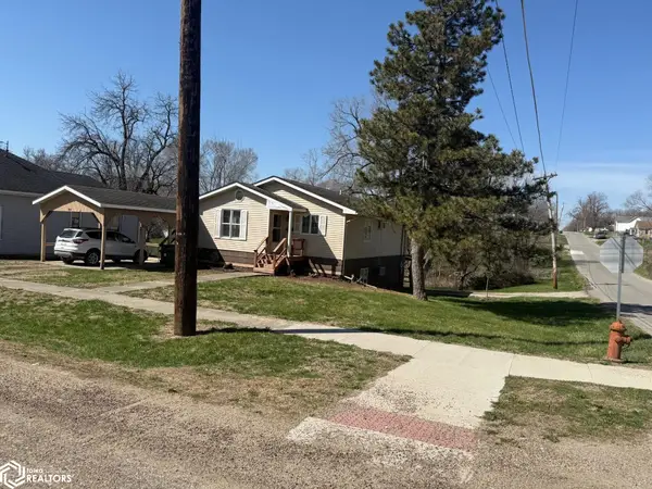 402 S Columbia Street, Bloomfield, IA 52537