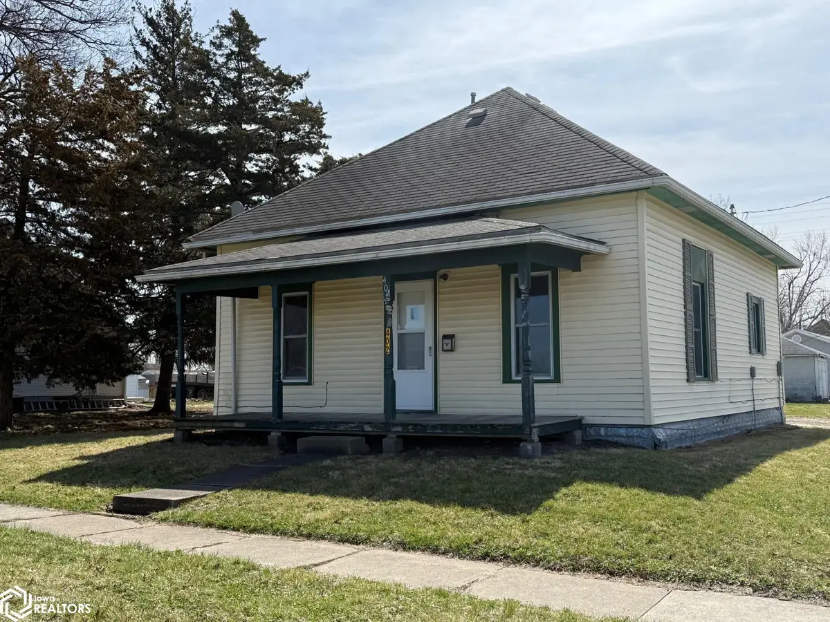 402 E Franklin Street, Bloomfield, IA 52537 - #1