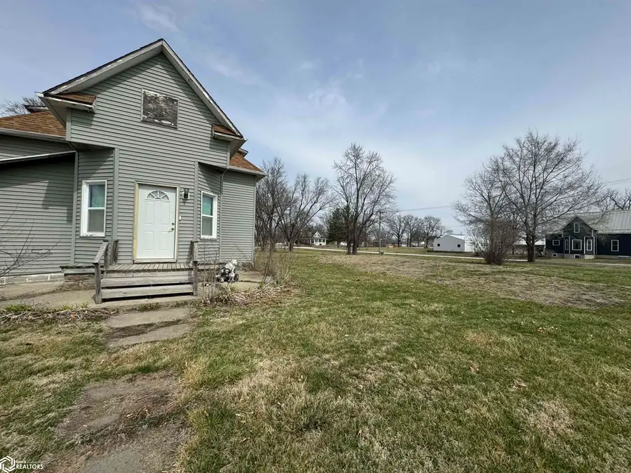 213 E Main Street, Seymour, IA 52590 - #2