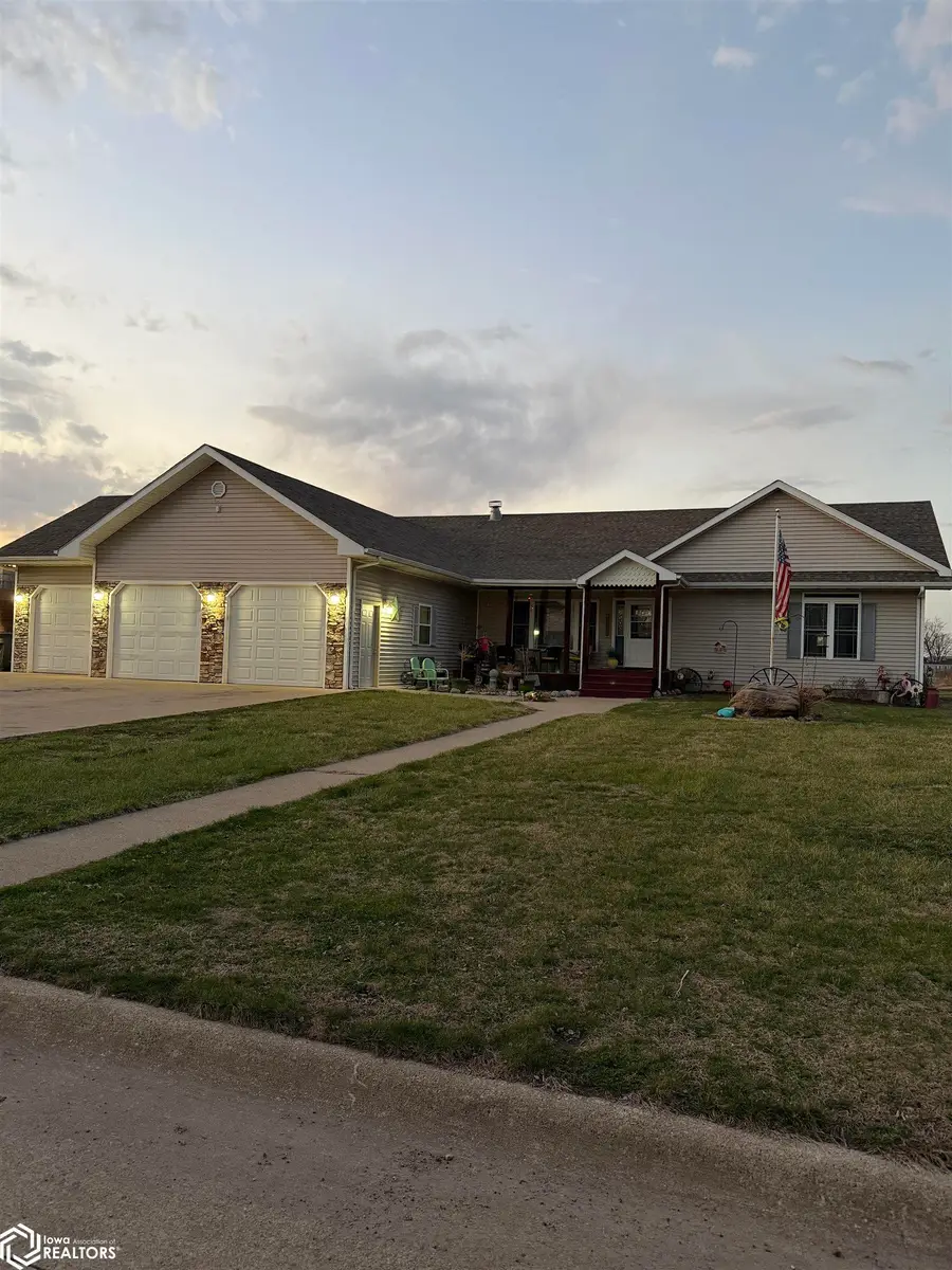 1245 Burns Avenue, Ottumwa, IA 52501 - #3