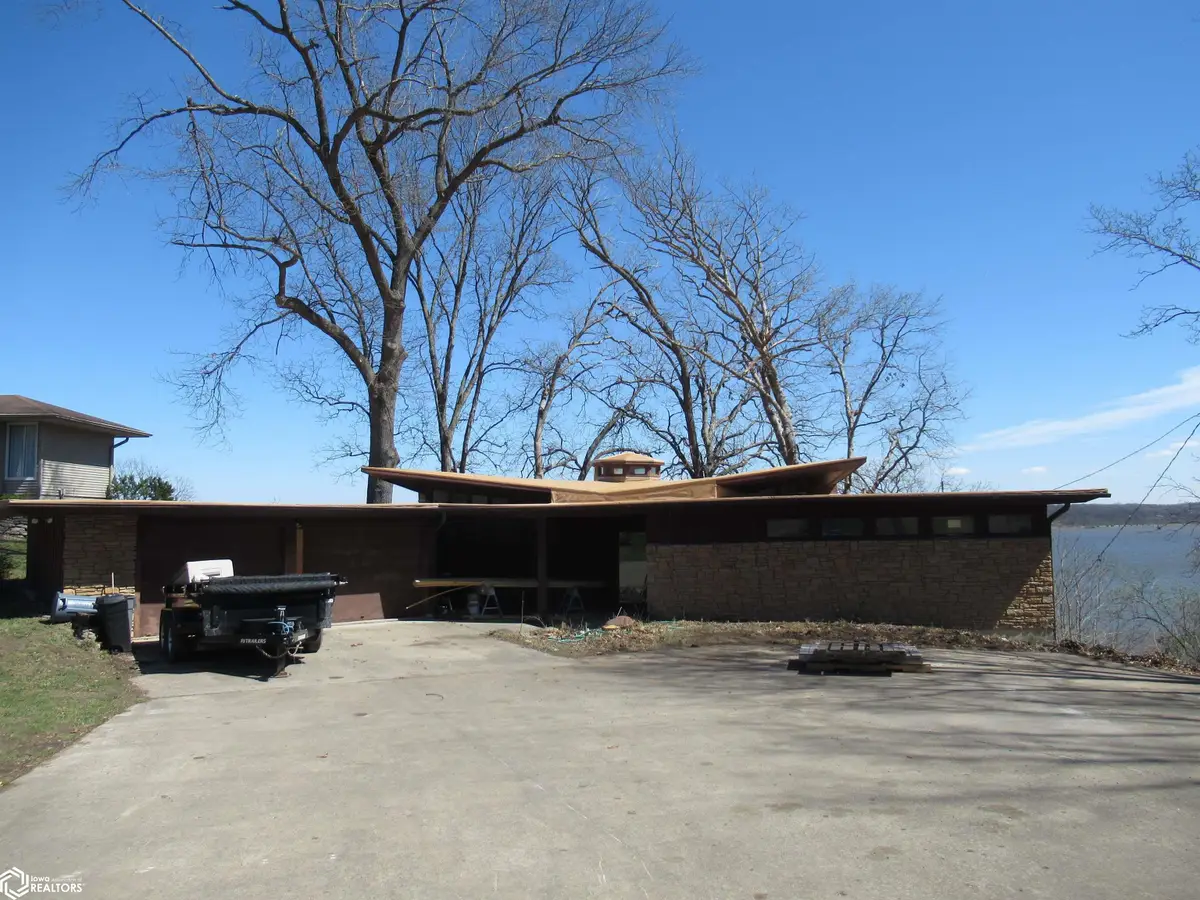 2736 Old Vineyard Road, Keokuk, IA 52632 - #1