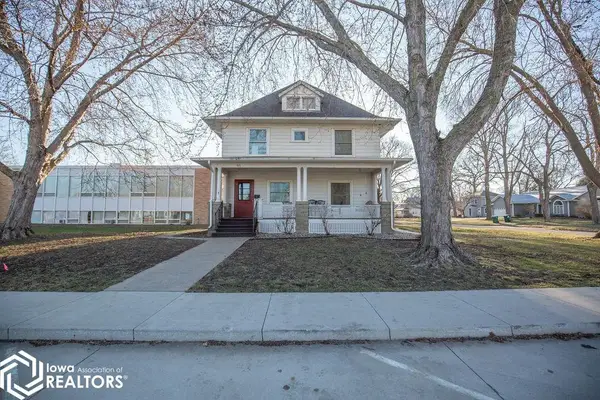 321 S Moore St, Algona, IA 50511