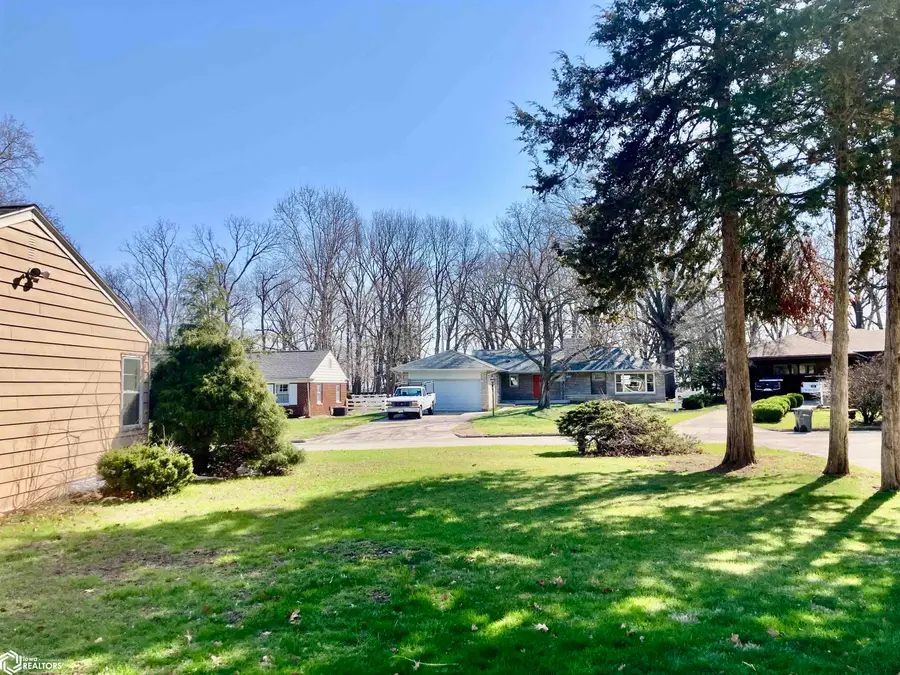 109 Orchard Place, Burlington, IA 52601 - #2