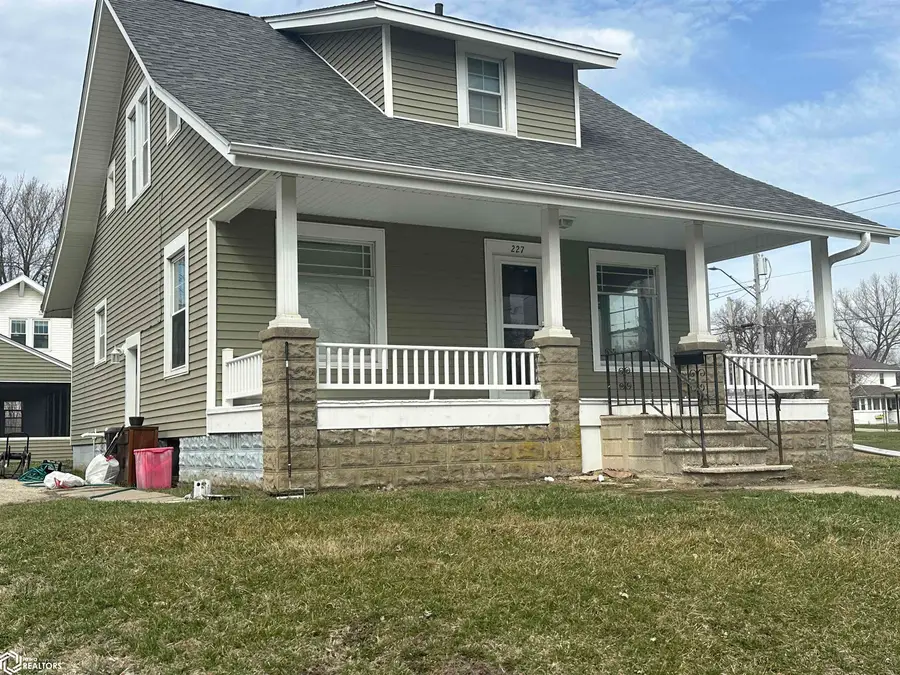 227 Moorhead, Iowa Falls, IA 50126 - #3
