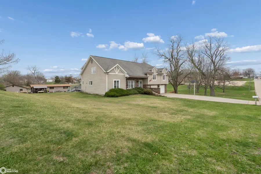 611 S Adams St., Mount Pleasant, IA 52641 - #3