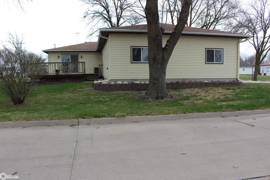 301 8th Street, Griswold, IA 51535 - #3