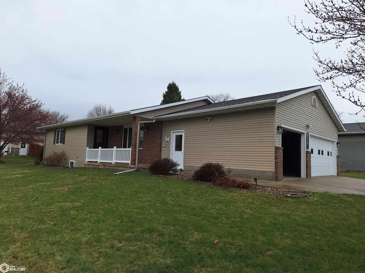 824 Capistrano Avenue, Carroll, IA 51401 - #1