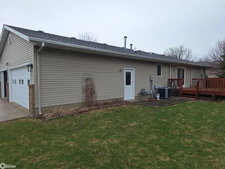 824 Capistrano Avenue, Carroll, IA 51401 - #2