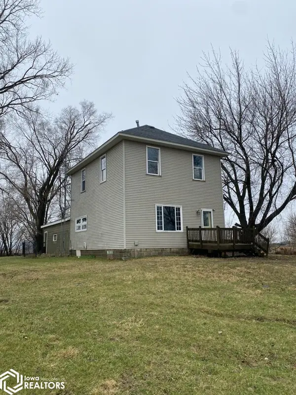 9213 160th Street, Swaledale, IA 50477