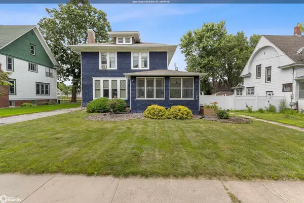 128 10th Street, Mason City, IA 50401